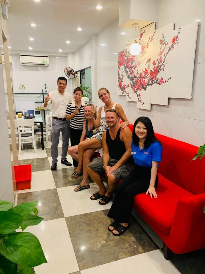 Hanoi Holiday Hotel Bagian luar foto