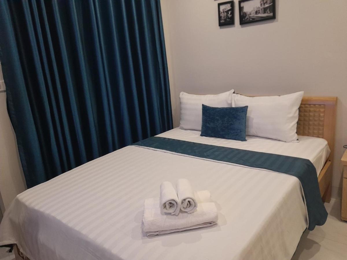 Hanoi Holiday Hotel Bagian luar foto