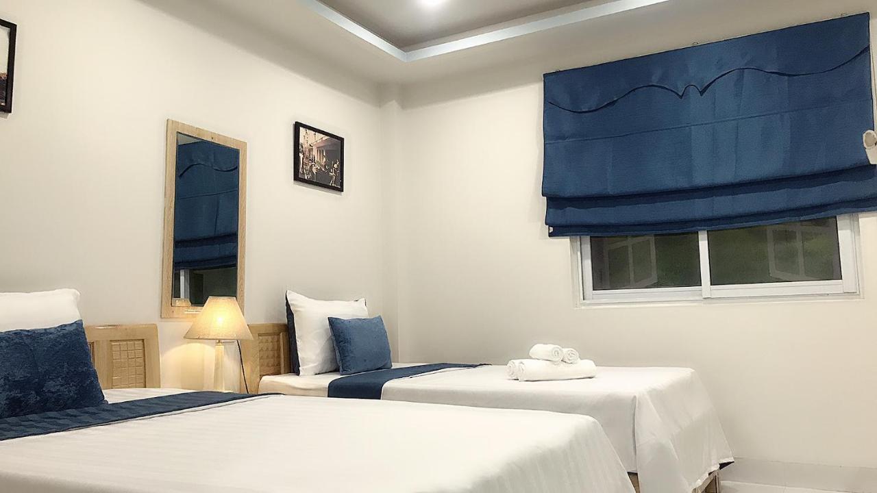 Hanoi Holiday Hotel Bagian luar foto