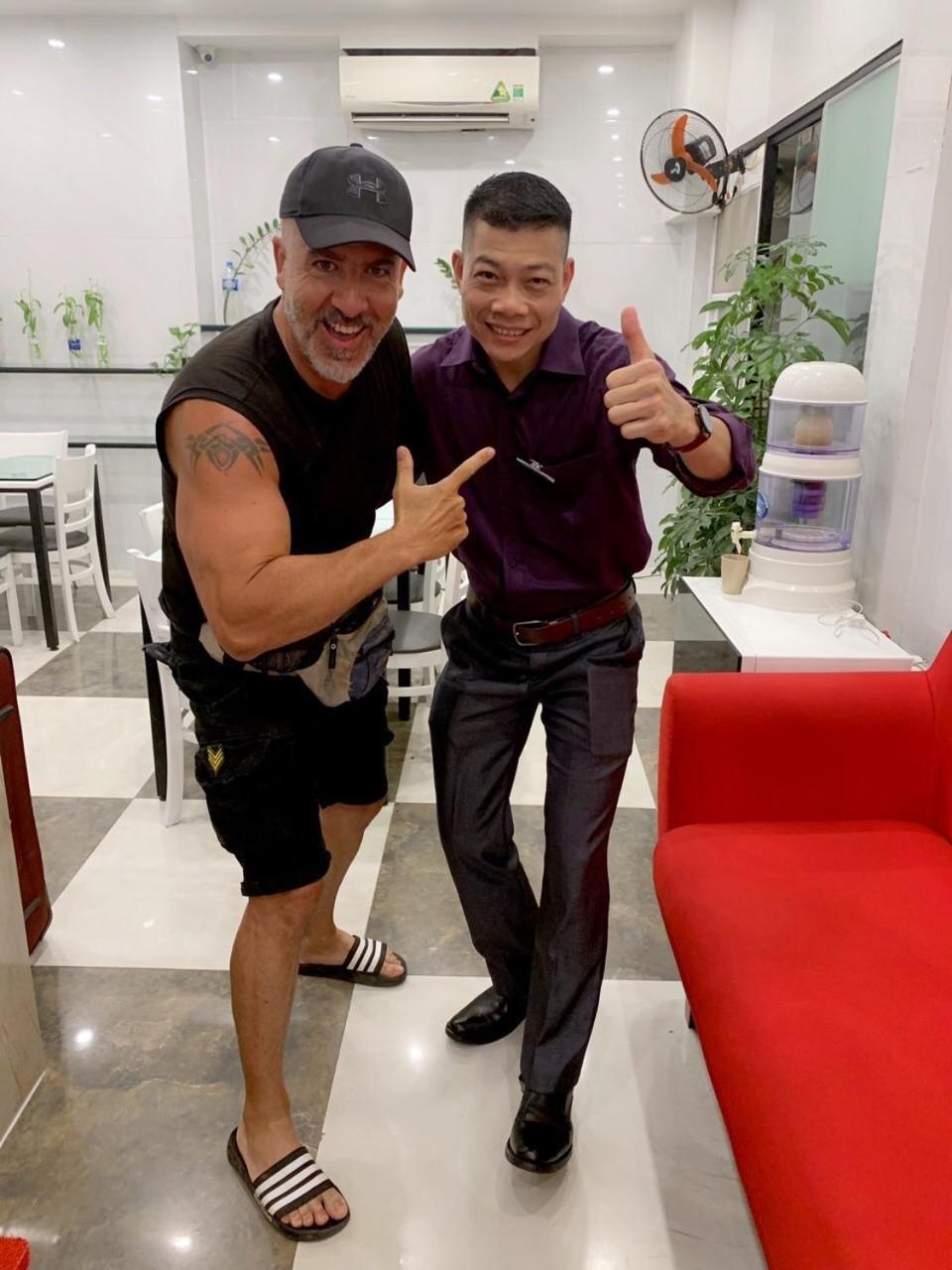 Hanoi Holiday Hotel Bagian luar foto